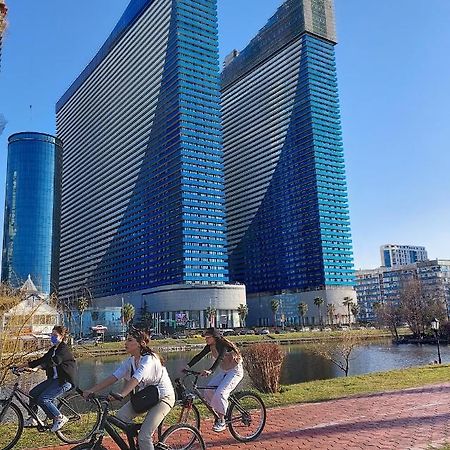 Twins Tower Orbi City Batumi Bagian luar foto