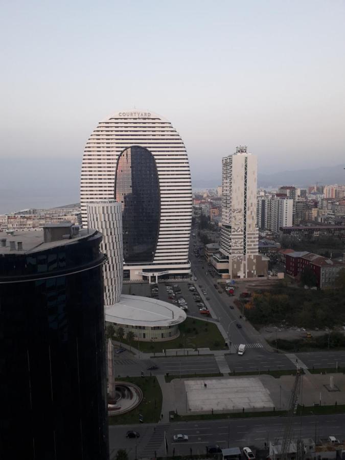 Twins Tower Orbi City Batumi Bagian luar foto